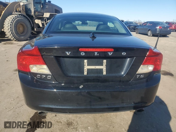 2012 Volvo C70 T5 with VIN YV1672MC3CJ131910, listed as a Copart auction lot 46403165 with 161,270 mi miles and Salvage Title. Bid and sale history available at carsss.com. Image 6.