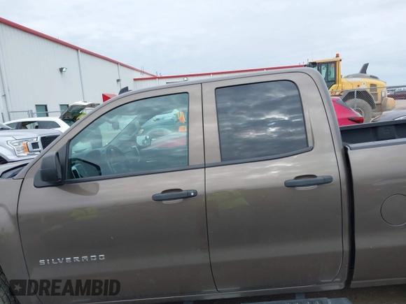 2014 Chevrolet Silverado 1500 LT with VIN 1GCVKREC8EZ139738, listed as a IAAI auction lot 41690917 with 137,519 mi miles. Bid and sale history available at carsss.com. Image 14.