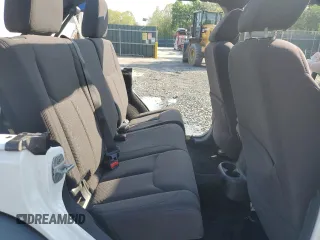2013 Jeep Wrangler Unlimited Sport z VIN 1C4BJWDG3DL701619, wystawiony jako Copart lot #55880055 z przebiegiem Nie podano mil oraz Szkoda całkowita • Salvage title. Historia ofert i sprzedaży dostępna na DreamBid. Obrazek 11.