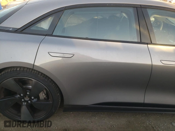 2024 Lucid Air Touring z VIN 50EA1TEA1RA004646, wystawiony jako Copart lot #88122555 z przebiegiem Nie podano mil oraz Szkody całkowita. Historia ofert i sprzedaży dostępna na DreamBid. Obrazek 10.