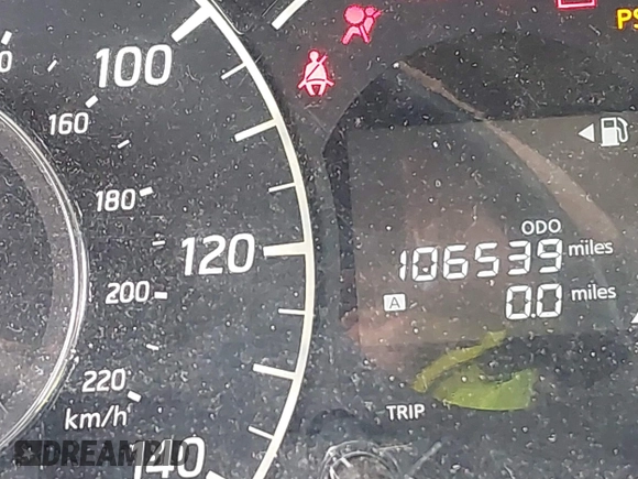 2017 Nissan Note SV z VIN 3N1CE2CP5HL357520, wystawiony jako IAAI lot #41991218 z przebiegiem 106 539 mil mil oraz . Historia ofert i sprzedaży dostępna na DreamBid. Obrazek 15.