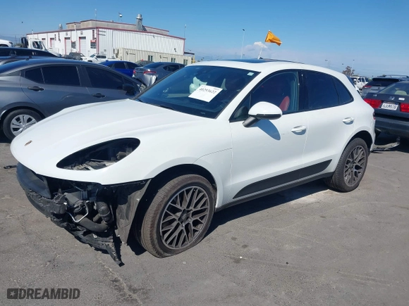 2017 Porsche Macan with VIN WP1AA2A59HLB01974, listed as a IAAI auction lot 40293622 with 52,638 mi miles. Bid and sale history available at carsss.com. Image 19.