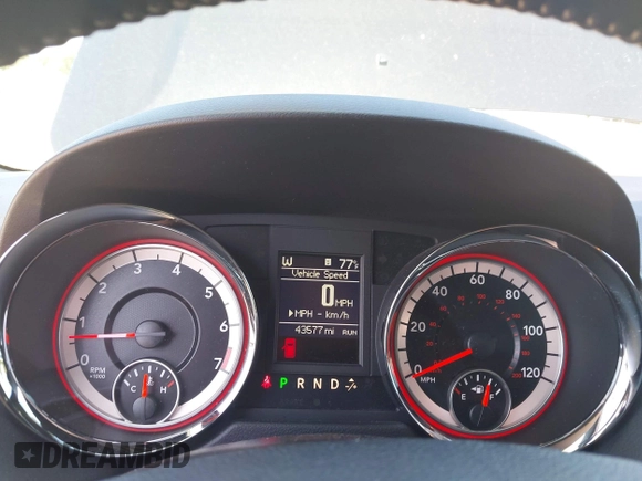 2019 Dodge Grand Caravan SXT with VIN 2C4RDGCG5KR739144, listed as a IAAI auction lot 42175888 with 43,577 mi miles and . Bid and sale history available at DreamBid. Image 7.