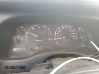 1998 Dodge Dakota SLT z VIN 1B7FL26X6WS617918, wystawiony jako Copart lot #51528255 z przebiegiem 229 102 mil mil oraz Szkoda całkowita • Salvage title. Historia ofert i sprzedaży dostępna na DreamBid. Obrazek 9.