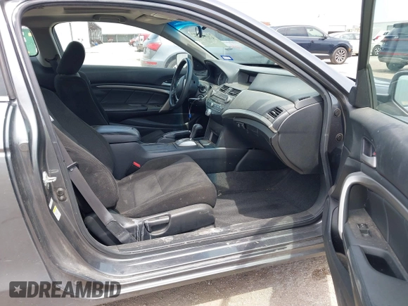 2009 Honda Accord EX z VIN 1HGCS12709A000595, wystawiony jako IAAI lot #42013877 z przebiegiem 144 868 mil mil oraz . Historia ofert i sprzedaży dostępna na DreamBid. Obrazek 5.
