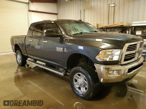 2015 Ram 2500 Big Horn with VIN 3C6UR5ML5FG504788, listed as a Copart auction lot 72737714 with 156,536 mi miles and Clean title. Bid and sale history available at DreamBid. Image 4.
