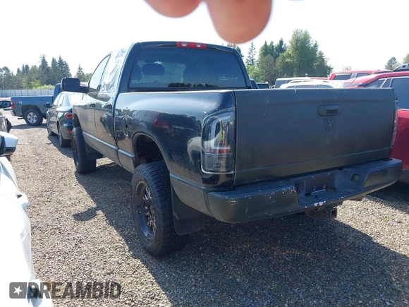 2005 Dodge 3500 SLT with VIN 3D7LS38C05G747324, listed as a IAAI auction lot 41934314 with Not Provided miles. Bid and sale history available at carsss.com. Image 3.