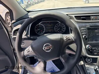 2022 Nissan Murano S z VIN 5N1AZ2AS1NC122048, wystawiony jako IAAI lot #42404041 z przebiegiem 94 824 mil mil oraz . Historia ofert i sprzedaży dostępna na DreamBid. Obrazek 7.