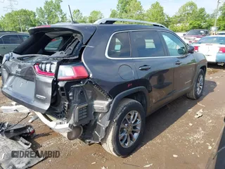 2020 Jeep Cherokee Altitude с VIN 1C4PJMLB1LD525968, выставлен на аукционе IAAI как лот 42257325 с пробегом 52 775 миль миль и . История ставок и продаж доступна на DreamBid. Изображение 4.