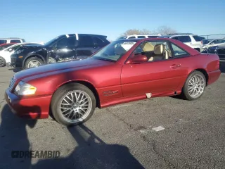 2000 Mercedes-Benz SL-Class with VIN WDBFA68F0YF193681, listed as a Copart auction lot 46833985 with 179,163 mi miles and Clean Title. Bid and sale history available at carsss.com. Image 1.