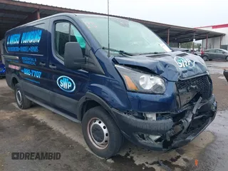 2021 Ford Transit Cargo с VIN 1FTBR1Y80MKA12125, выставлен на аукционе IAAI как лот 41773493 с пробегом 42 989 миль миль и . История ставок и продаж доступна на DreamBid. Изображение 1.