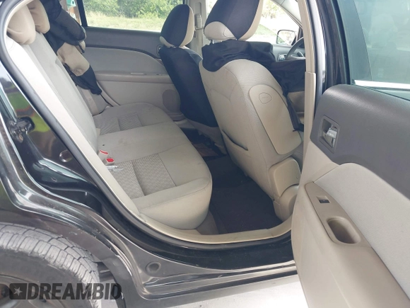 2010 Ford Fusion SE with VIN 3FAHP0HAXAR129141, listed as a IAAI auction lot 42224340 with 101,729 mi miles and . Bid and sale history available at DreamBid. Image 8.