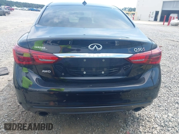 2018 Infiniti Q50 Red Sport 400 with VIN JN1FV7AR2JM481061, listed as a IAAI auction lot 42362510 with 70,028 mi miles and . Bid and sale history available at DreamBid. Image 16.