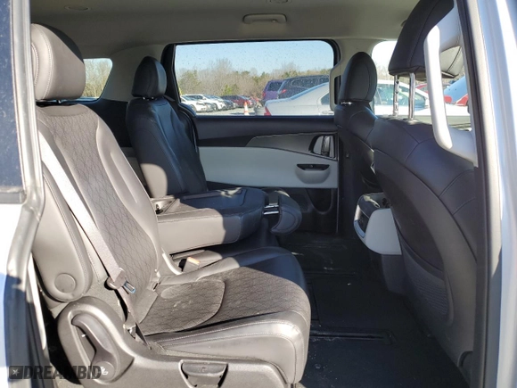 2023 Kia Carnival LX with VIN KNDNB4H33P6255139, listed as a Copart auction lot 47171815 with 54,277 mi miles and Salvage Title. Bid and sale history available at carsss.com. Image 11.