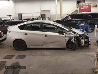 2013 Toyota Prius One z VIN JTDKN3DU5D5674730, wystawiony jako IAAI lot #40989694 z przebiegiem 159 236 mil mil oraz . Historia ofert i sprzedaży dostępna na DreamBid. Obrazek 14.