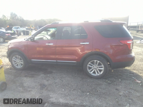 2014 Ford Explorer XLT with VIN 1FM5K7D89EGB61398, listed as a IAAI auction lot 41652715 with 180,785 mi miles. Bid and sale history available at carsss.com. Image 15.