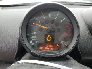 2015 MINI Countryman S with VIN WMWZC5C54FWP42858, listed as a Copart auction lot 60684185 with 83,163 mi miles and Salvage title. Bid and sale history available at DreamBid. Image 9.