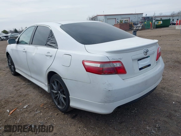 2008 Toyota Camry LE with VIN 4T1BK46K98U561008, listed as a IAAI auction lot 42001463 with 209,147 mi miles. Bid and sale history available at carsss.com. Image 3.