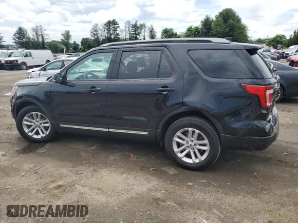 2017 Ford Explorer XLT with VIN 1FM5K7D85HGB28256, listed as a Copart auction lot 61349915 with 87,560 mi miles and Salvage title. Bid and sale history available at DreamBid. Image 2.