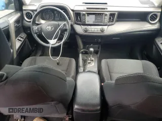 2016 Toyota RAV4 XLE z VIN 2T3RFREV8GW526994, wystawiony jako Copart lot #55227825 z przebiegiem 71 178 mil mil oraz Szkoda całkowita • Salvage title. Historia ofert i sprzedaży dostępna na DreamBid. Obrazek 8.