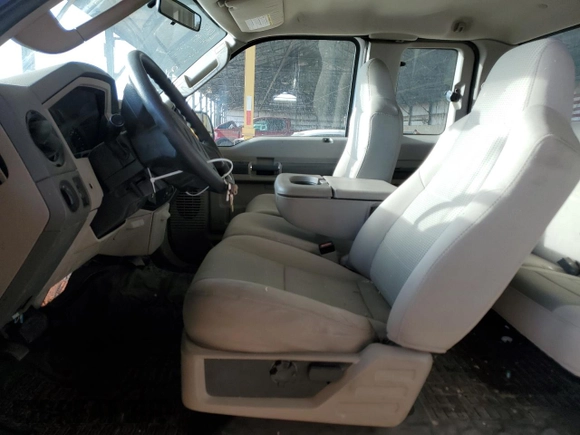 2008 Ford Super Duty F-250 SRW XL with VIN 1FTSX21R88EB07809, listed as a Copart auction lot 47093755 with 170,192 mi miles and Clean Title. Bid and sale history available at carsss.com. Image 7.