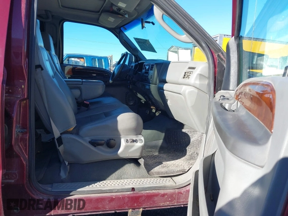 2004 Ford F-350 XL с VIN 1FTSW31P54EC36849, выставлен на аукционе IAAI как лот 40396686 с пробегом 159 848 миль миль и . История ставок и продаж доступна на DreamBid. Изображение 5.