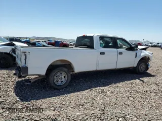2019 Ford F-250 XL with VIN 1FD7W2A66KEE66562, listed as a Copart auction lot 47032545 with 108,024 mi miles and Salvage title. Bid and sale history available at DreamBid. Image 3.