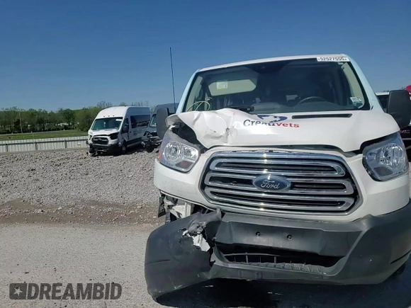 2019 Ford Transit Passenger XL z VIN 1FBZX2ZM9KKA05682, wystawiony jako Copart lot #52527555 z przebiegiem 80 981 mil mil oraz Szkoda całkowita • Salvage title. Historia ofert i sprzedaży dostępna na DreamBid. Obrazek 12.