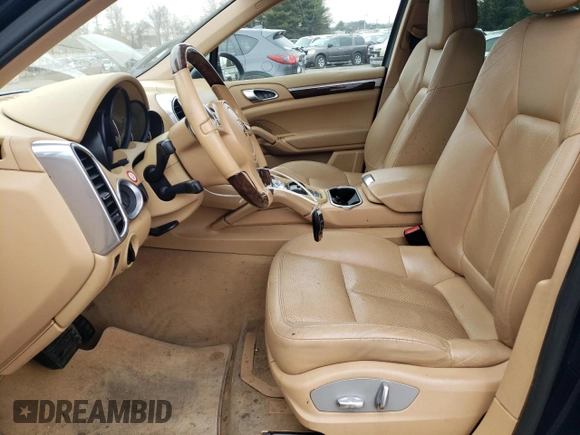 2013 Porsche Cayenne Diesel z VIN WP1AF2A27DLA20232, wystawiony jako Copart lot #86533894 z przebiegiem 160 242 mil mil oraz Szkoda całkowita • Salvage title. Historia ofert i sprzedaży dostępna na DreamBid. Obrazek 7.