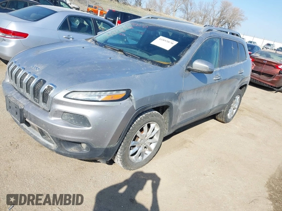 2014 Jeep Cherokee Limited with VIN 1C4PJMDS0EW232018, listed as a IAAI auction lot 41892070 with 224,372 mi miles. Bid and sale history available at carsss.com. Image 2.
