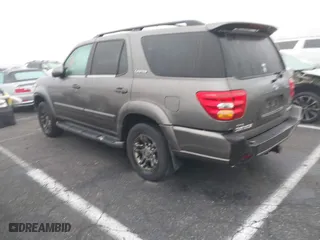 2003 Toyota Sequoia Limited with VIN 5TDBT48A73S184746, listed as a IAAI auction lot 41488014 with 298,447 mi miles. Bid and sale history available at carsss.com. Image 3.