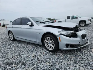 2014 BMW 5 Series 528i z VIN WBA5A5C5XED510652, wystawiony jako Copart lot #59841625 z przebiegiem 69 260 mil mil oraz Nie do naprawy • Non repairable. Historia ofert i sprzedaży dostępna na DreamBid. Obrazek 4.