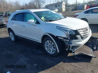 2018 Cadillac XT5 FWD with VIN 1GYKNARS8JZ125257, listed as a IAAI auction lot 41647552 with 95,543 mi miles. Bid and sale history available at carsss.com. Image 1.