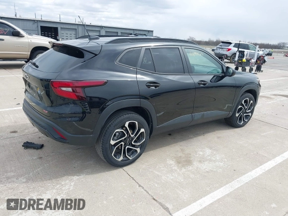 2024 Chevrolet Trax 2RS with VIN KL77LJE25RC196273, listed as a IAAI auction lot 41899523 with 22,933 mi miles and . Bid and sale history available at DreamBid. Image 4.