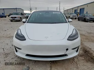 2023 Tesla Model 3 z VIN 5YJ3E1EA3PF488040, wystawiony jako Copart lot #52628165 z przebiegiem 22 326 mil mil oraz Czysty tytuł • Clean title. Historia ofert i sprzedaży dostępna na DreamBid. Obrazek 5.