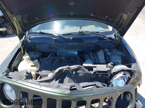 2008 Jeep Patriot Limited with VIN 1J8FT48W38D708743, listed as a IAAI auction lot 42665046 with 71,176 mi miles and . Bid and sale history available at DreamBid. Image 10.