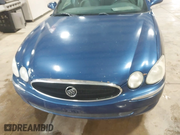 2005 Buick LaCrosse CXL with VIN 2G4WD562751219307, listed as a IAAI auction lot 42098272 with 143,007 mi miles. Bid and sale history available at carsss.com. Image 6.