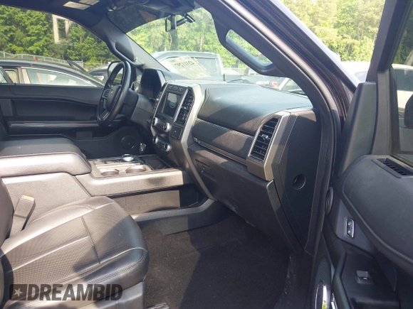 2021 Ford Expedition Max XLT z VIN 1FMJK1HT8MEA43377, wystawiony jako IAAI lot #42311297 z przebiegiem 81 131 mil mil oraz . Historia ofert i sprzedaży dostępna na DreamBid. Obrazek 5.