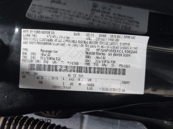 2012 Ford Focus SEL with VIN 1FAHP3M2XCL106248, listed as a IAAI auction lot 42088933 with 117,333 mi miles. Bid and sale history available at carsss.com. Image 9.
