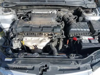 2007 Kia Spectra EX with VIN KNAFE121375453966, listed as a IAAI auction lot 41775758 with 211,586 mi miles. Bid and sale history available at carsss.com. Image 10.