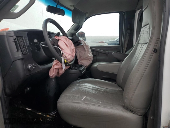 2020 Chevrolet Express Cargo Van with VIN 1GCWGAFG3L1147914, listed as a Copart auction lot 53175095 with 187,747 mi miles and Salvage Title. Bid and sale history available at carsss.com. Image 7.