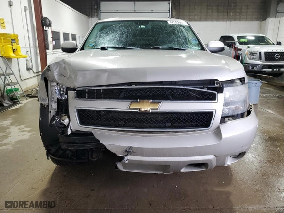 2007 Chevrolet Suburban LTZ with VIN 1GNFK16307J162914, listed as a Copart auction lot 47582955 with 275,908 mi miles and Salvage Title. Bid and sale history available at carsss.com. Image 5.