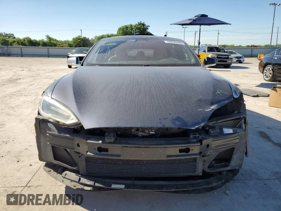 2017 Tesla Model S 60 with VIN 5YJSA1E14HF184188, listed as a Copart auction lot 55836495 with 94,623 mi miles and Salvage title. Bid and sale history available at DreamBid. Image 5.
