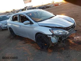 2016 Nissan Sentra SR with VIN 3N1AB7AP0GL657531, listed as a IAAI auction lot 41293684 with 128,939 mi miles. Bid and sale history available at carsss.com. Image 1.