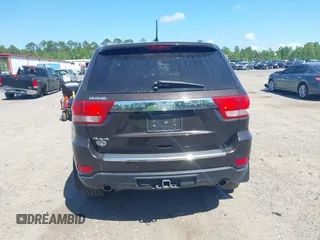 2011 Jeep Grand Cherokee Overland with VIN 1J4RR6GT1BC647292, listed as a IAAI auction lot 42069742 with 199,340 mi miles and . Bid and sale history available at DreamBid. Image 16.