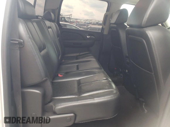 2007 GMC Sierra 1500 SLT z VIN 3GTEK13M07G552043, wystawiony jako Copart lot #54608975 z przebiegiem 279 180 mil mil oraz Szkoda całkowita • Salvage title. Historia ofert i sprzedaży dostępna na DreamBid. Obrazek 10.