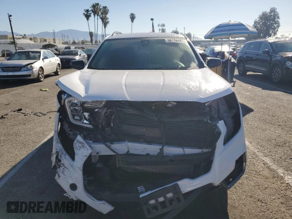 2024 GMC Terrain AT4 with VIN 3GKALYEG8RL171132, listed as a Copart auction lot 50176485 with 25,163 mi miles and Salvage Title. Bid and sale history available at DreamBid. Image 5.