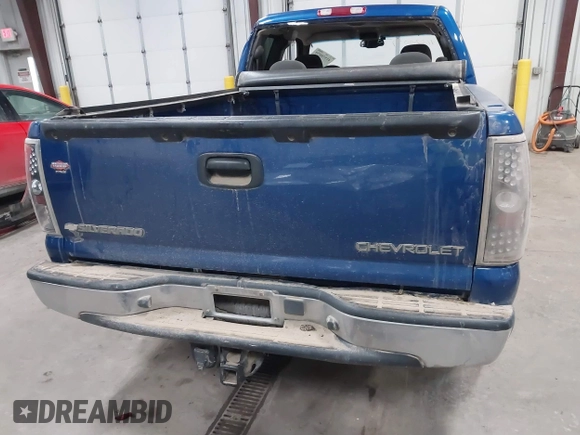 2004 Chevrolet Silverado 1500 with VIN 1GCEK19T34E186452, listed as a IAAI auction lot 41570079 with 170,537 mi miles and . Bid and sale history available at DreamBid. Image 16.