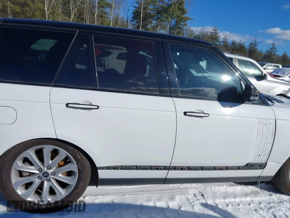 2014 Land Rover Range Rover HSE with VIN SALGS2VF2EA127232, listed as a IAAI auction lot 41454444 with 118,151 mi miles and . Bid and sale history available at DreamBid. Image 14.
