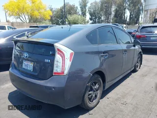 2015 Toyota Prius Four with VIN JTDKN3DUXF0401038, listed as a IAAI auction lot 42461797 with 142,302 mi miles and . Bid and sale history available at DreamBid. Image 4.